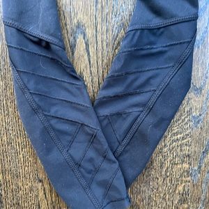 Ivivia leggings. Black Girls size 14